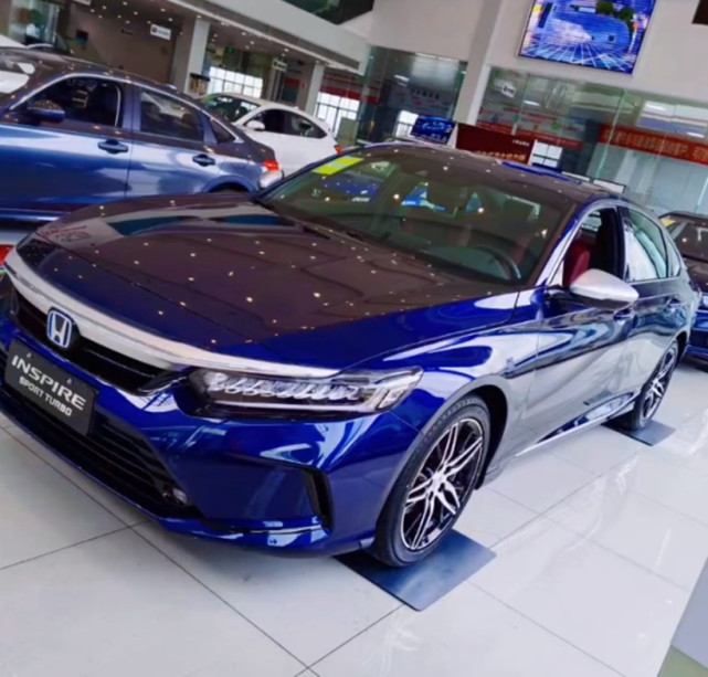 2022款东风本田inspire到店,新脸 银耳,外观更年轻,中控屏更大