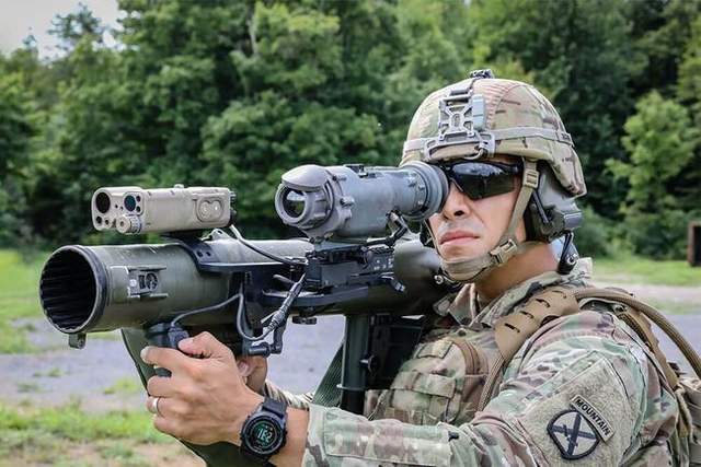 全球14种著名单兵肩扛式火箭筒