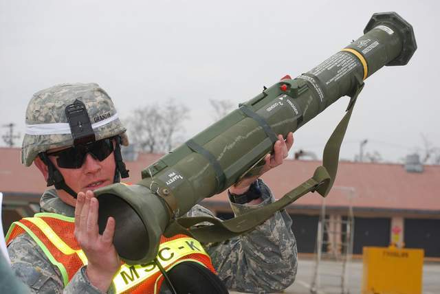 全球14种著名单兵肩扛式火箭筒