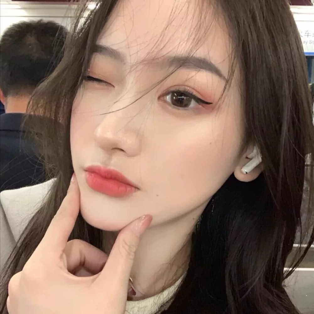 优质女头生活已经很不容易了遇到讨厌的人直接开骂吧