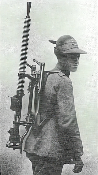 一战意大利SIAM1918机枪，战争后期的匆忙设计保证英语