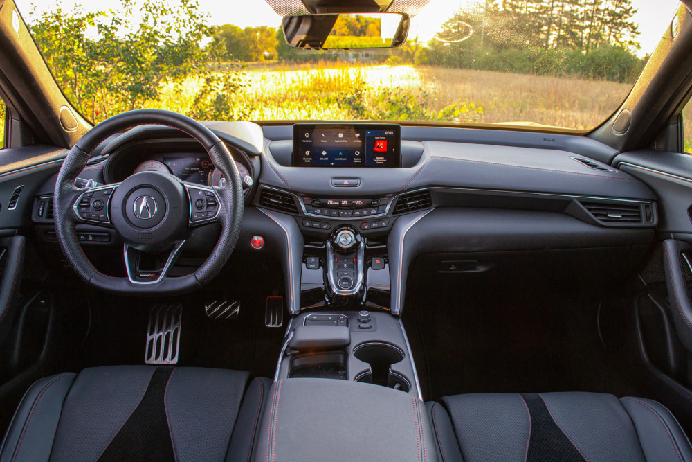 2021款讴歌tlxtypes评测重新发掘本田的魅力