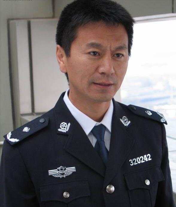 曹志刚3枪击毙3名绑匪,唯一害怕是解救吴若甫,零下20度全身是汗