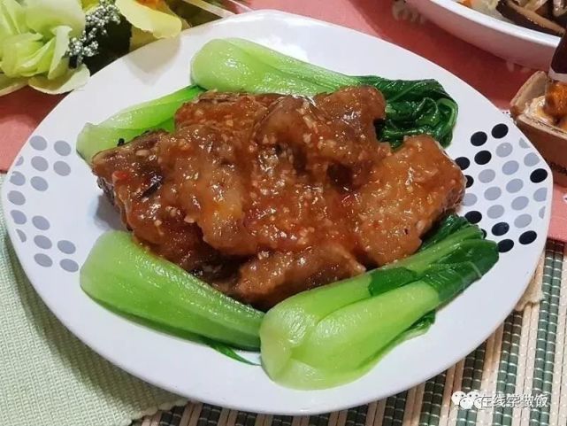 京都排骨的做法 京都排骨 排骨 腌料 米酒 地瓜粉 蕃茄酱