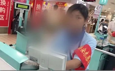 眼睛u201c不老穴u201d，每天按一按，明目醒脑，防老花！_腾讯新闻