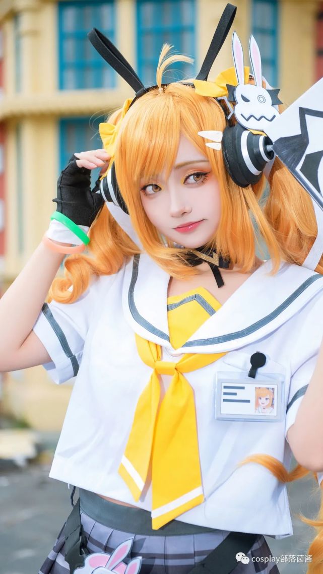 cos:王者荣耀安琪拉时之奇旅cos正片@懵琦