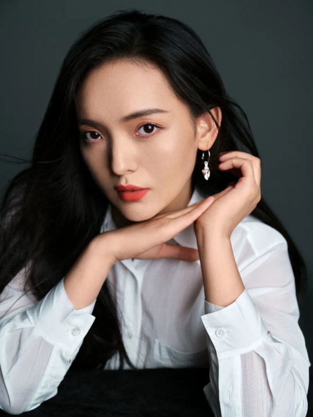 无穷小亮×赵小黎热爱在荒野和废墟之上