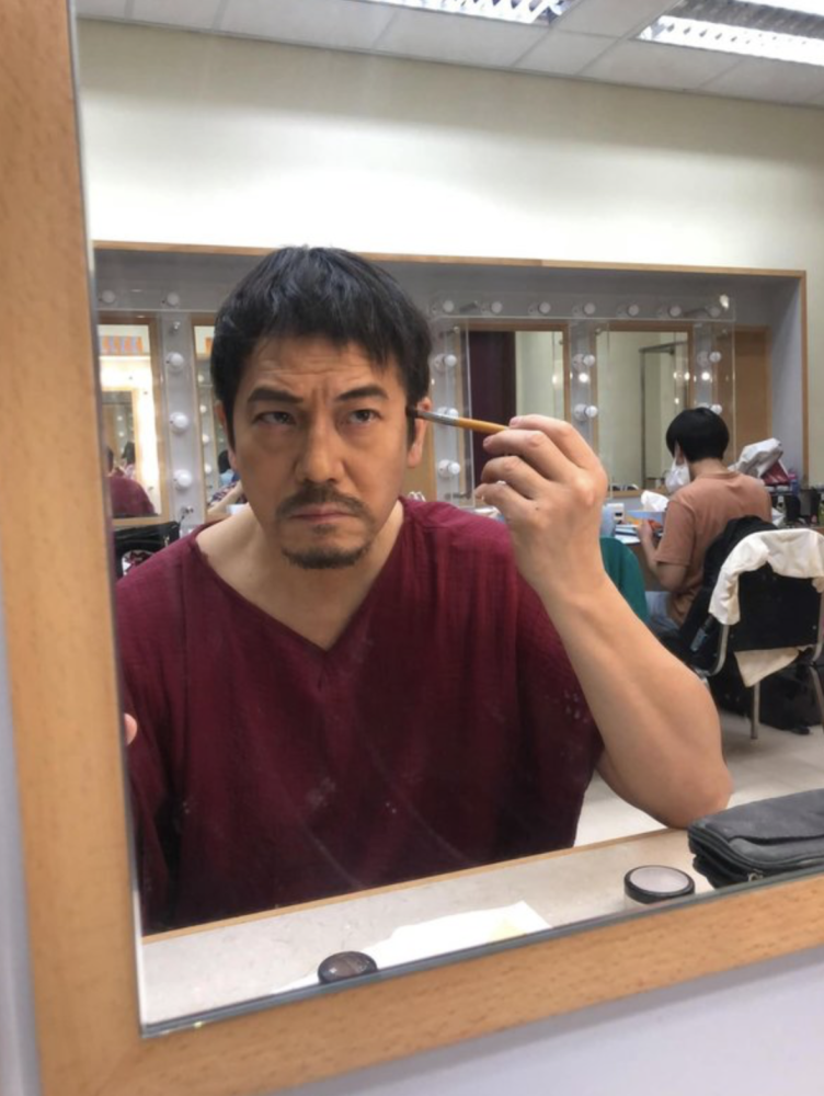 欧锦棠重提900日无薪假事件,揭tvb找借口不给薪资,不受待见离巢