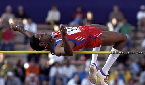 古巴名将索托马约尔是男子跳高史上丰碑人物,奥运会1金1银,世锦赛2金2