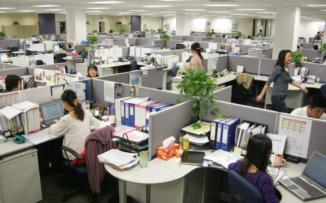 办公室一族,谨记4个黄金准则,工作中就能"带薪养生"