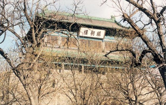 宣府成为第一道防线明朝战略收缩的政策性失是谁决定的