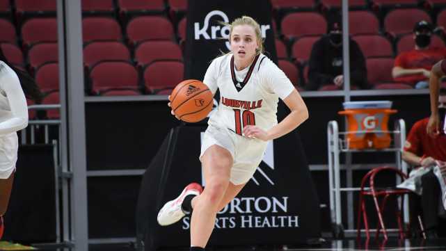 晒出和路易斯维尔大学女篮后卫海莉-范里斯(hailey van lith)的亲密照