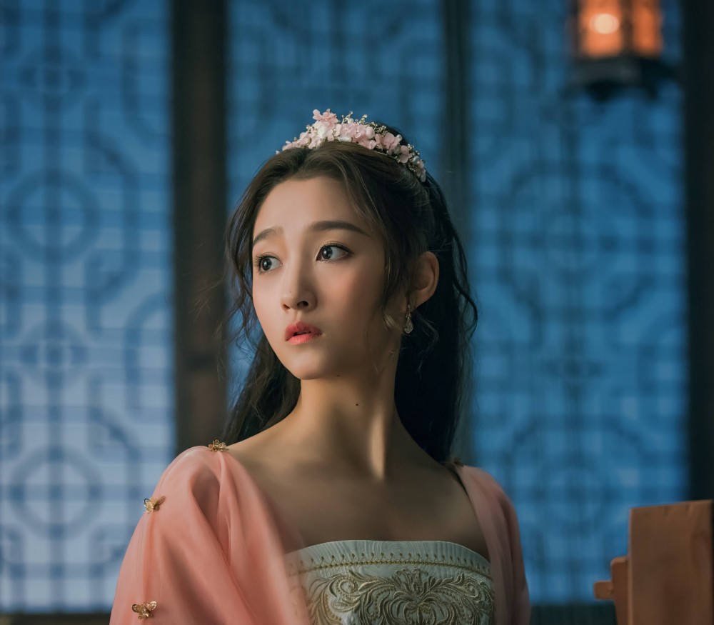 关晓彤主演电影图兰朵豆瓣开分39网友的评论感觉更精彩些