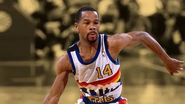 掘金 比斯蒂芬库里早 20 年，被人遗忘的1.78米NBA三分王