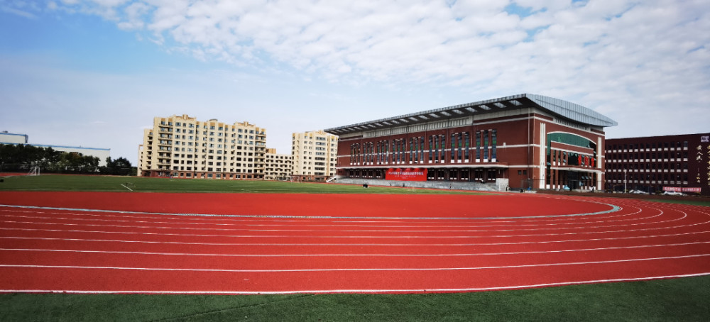 哈尔滨剑桥学院秋意正好秋味正浓