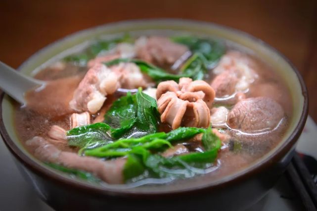 【广东乡村美食】别具风味的猪杂汤_腾讯新闻