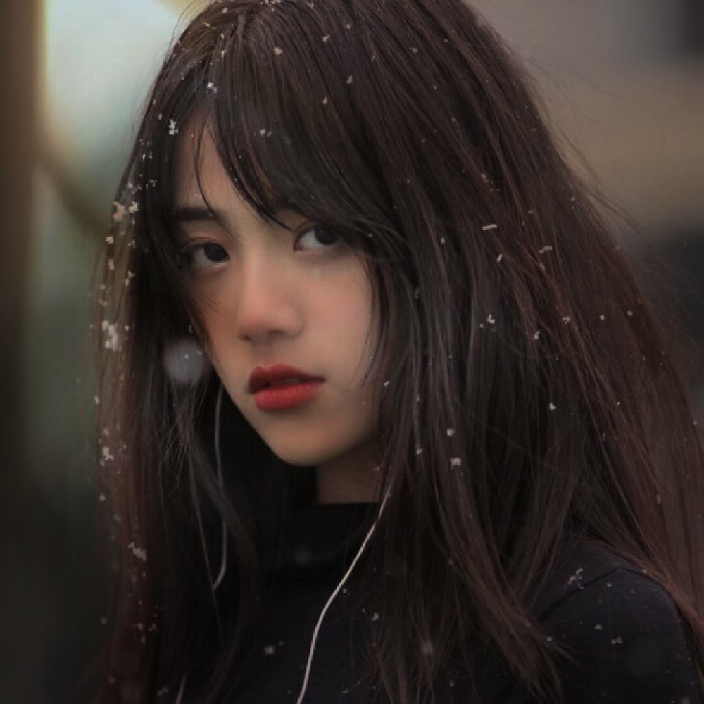 受过伤女生头像