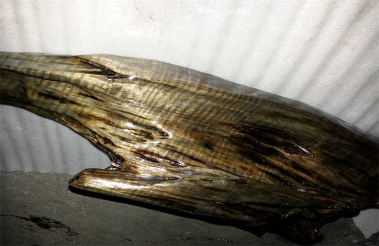 金丝楠阴沉木和金丝楠木有什么区别是碳化与否是自然生长精粹