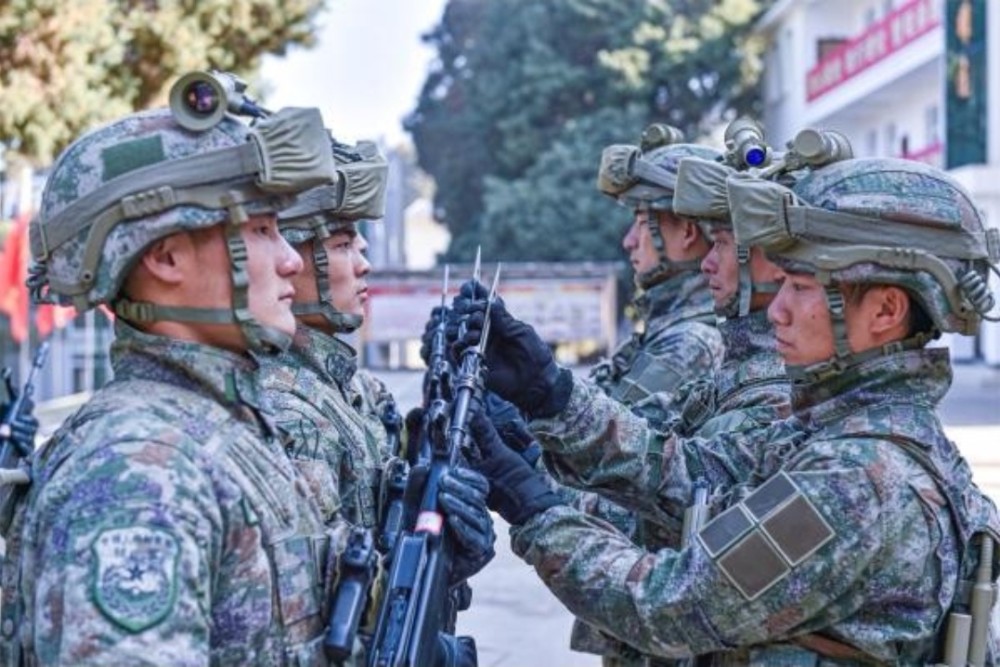 雷神突擊隊中國空降兵特種作戰部隊