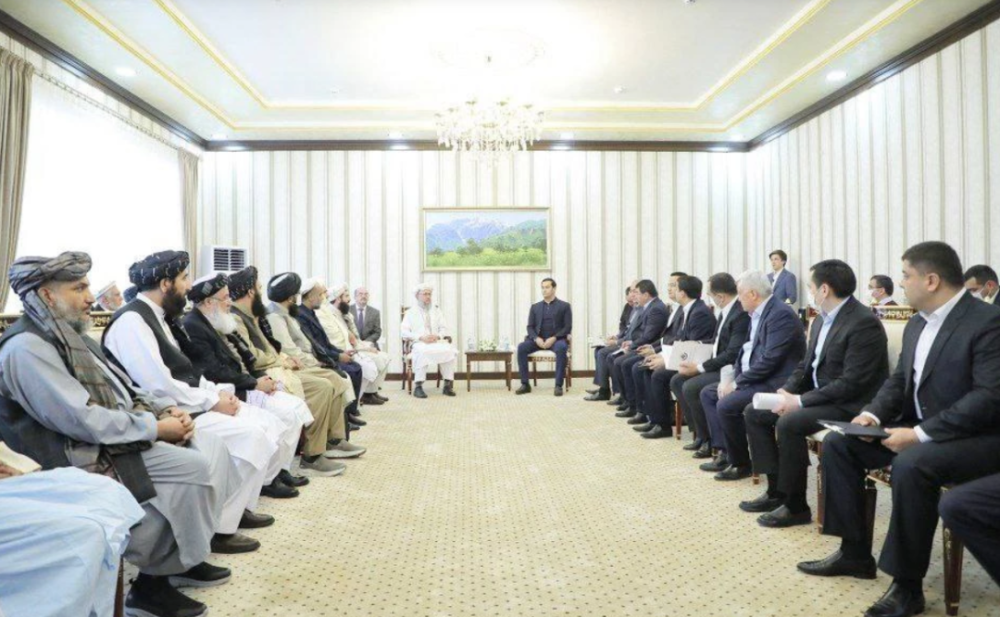 塔利班代表团到访中亚