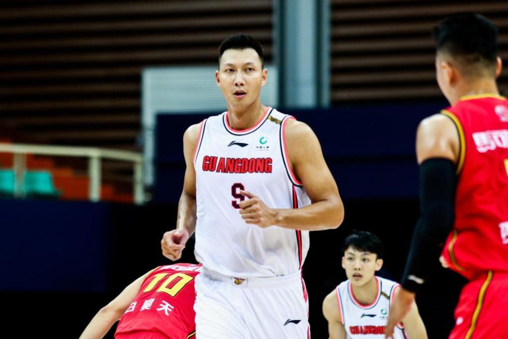 易建联 归来就好！阿联小丁复出成新赛季CBA最大亮点