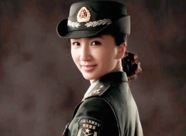 90后刘迦和70后爱人相恋10年与杨洋并称双子星帅气又长情