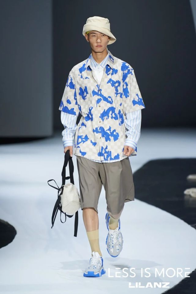 上海时装周闭幕大秀：利郎LESS IS MORE以“光明之城”惊艳亮相_腾讯新闻