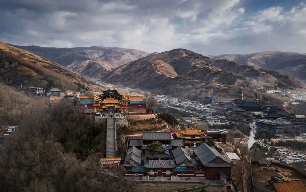 最新由于疫情原因五台山景区暂停售票