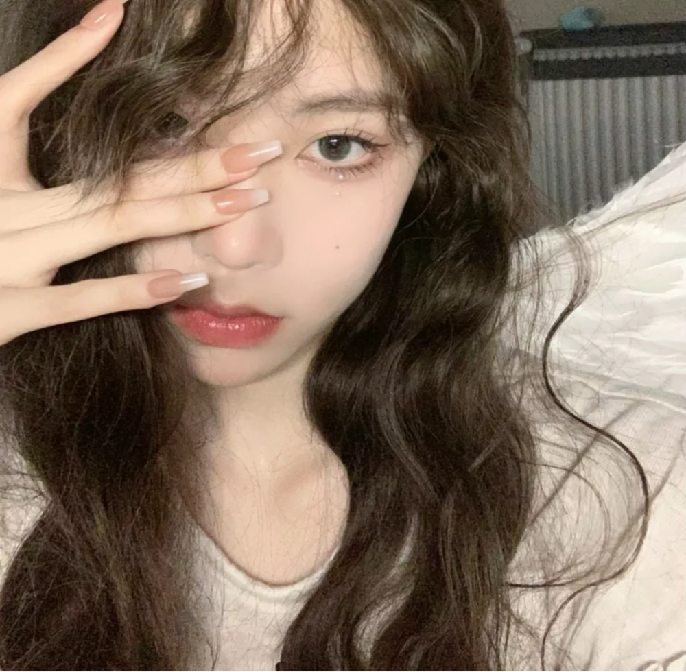 私藏好久的超温柔干净女头_腾讯新闻