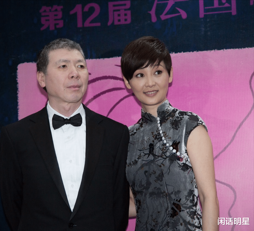 明知老公冯小刚屡屡出轨徐帆为何还要忍气吞声