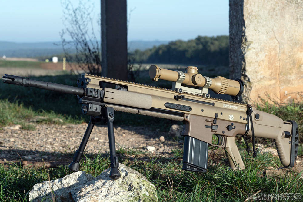 法国陆军第13山地猎兵营接收第一批scarhpr半自动狙击步枪