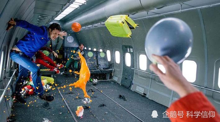 地上如何模拟失重环境,天上如何模拟重力环境?人造重力很难吗?_腾讯新