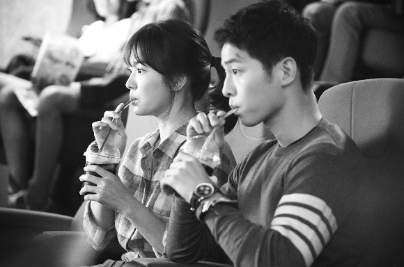 宋慧乔,张基龙新剧发布最新海报,是心动的样子,网友:太美了!