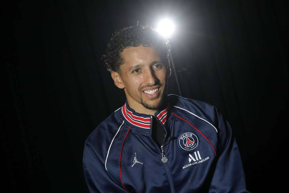 大巴黎队长马尔基尼奥斯日前接受了巴黎官方网站的采访,在这次采访中