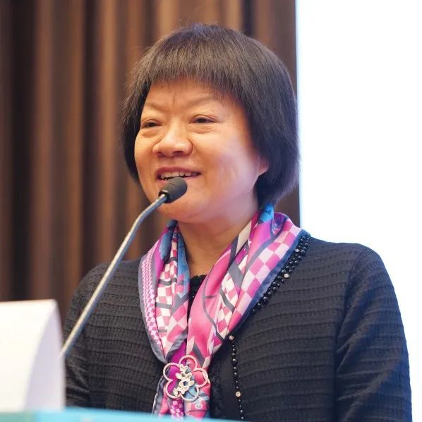 医师吕秋萍教授,北京中日友好医院呼吸与危重症医学科主任代华平教授