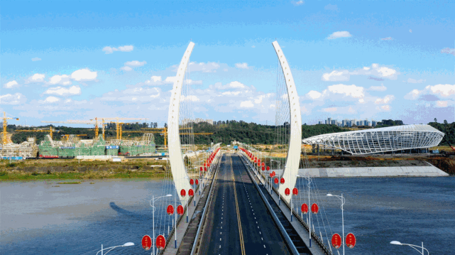 新进展岷江三号特大桥本月底贯通考考你眉山境内有几座岷江桥