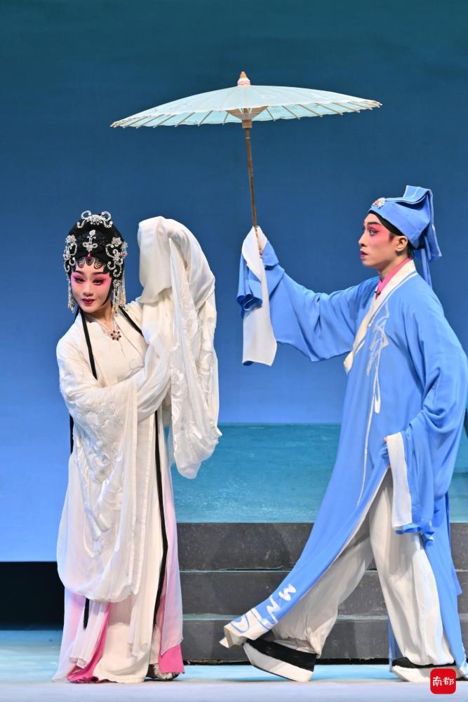 白蛇传情免费观看1080p超清中字资源已完结电影2021免费观看完整版