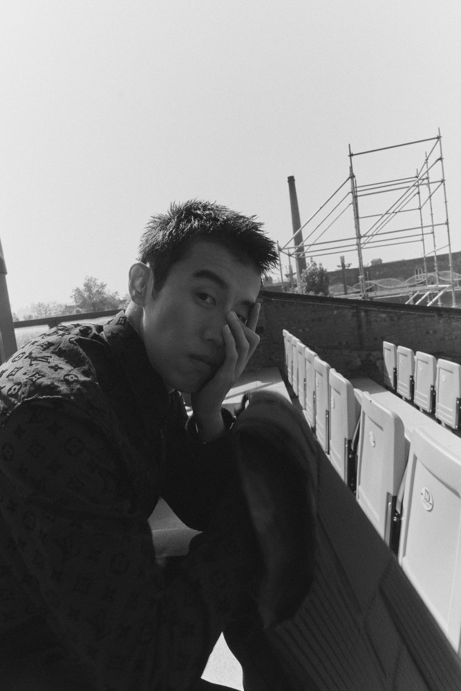 周游作为"青年评审荣誉"评审之一受邀出席,将与王俊凯,黄尧,齐溪,导演