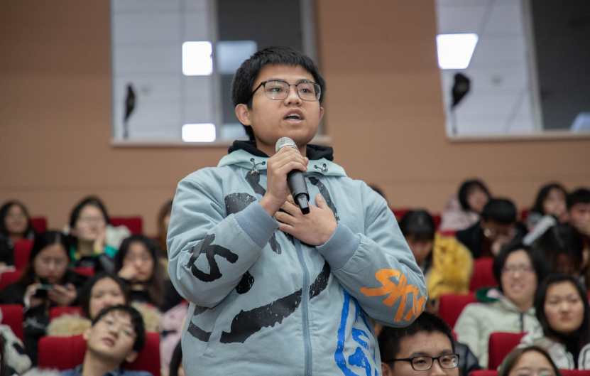 "985毕业的我,成了高学历穷人",一位名校生自述,辛酸且真实