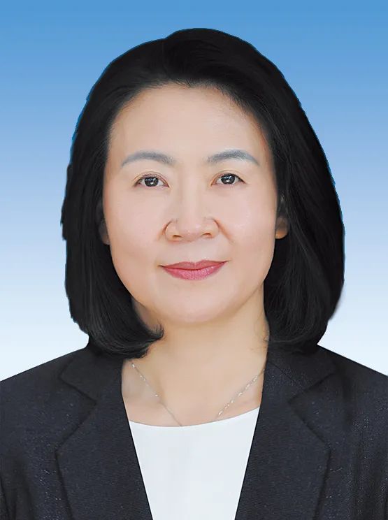 1972年12月生,在职研究生,管理学博士,中共党员,现任大同市委副书记