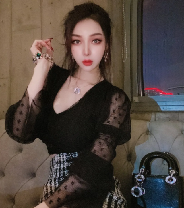 再进监狱,"炫富女"郭美美的人生故事,远比你想得更狗血跌宕