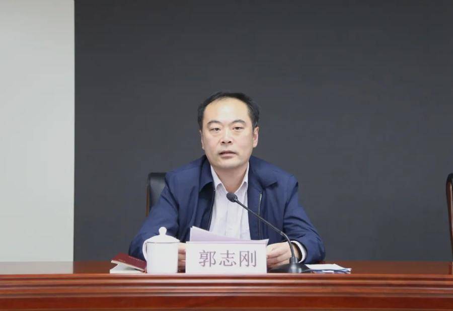 郭志刚表示:这次市委对高新区主要领导干部的调整,充分体现了市委对