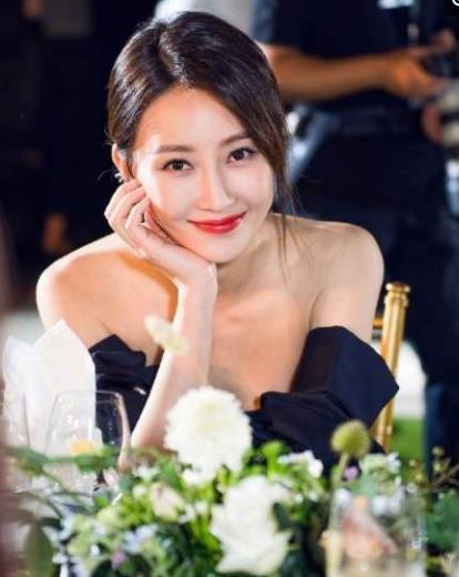来自辽宁大连的10位绝色女星个个美若天仙你最喜欢谁