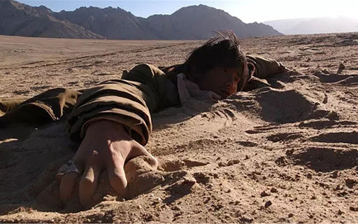 为什么会陷入流沙如果不小心陷入流沙会发生什么该如何自救