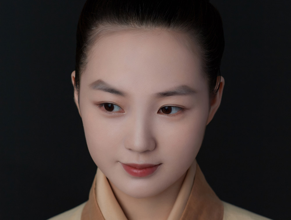 远山眉妆容修复.