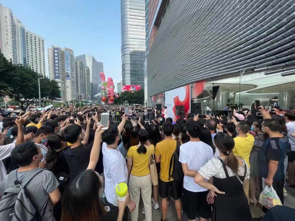 天河路商圈客流量超2000万人次,广州天河打造"广州消费""金字招牌"