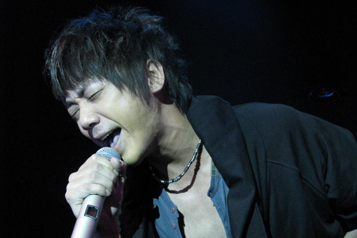 但让两人都没想到的是,分手后不久的张钰凰就被查出怀有身孕,在苏见信