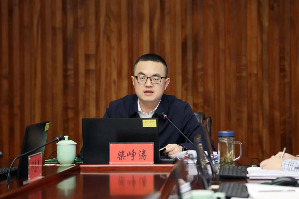 柴峥涛:以检委会集体学习常态化规范化带动检察队伍革命化正规化专业