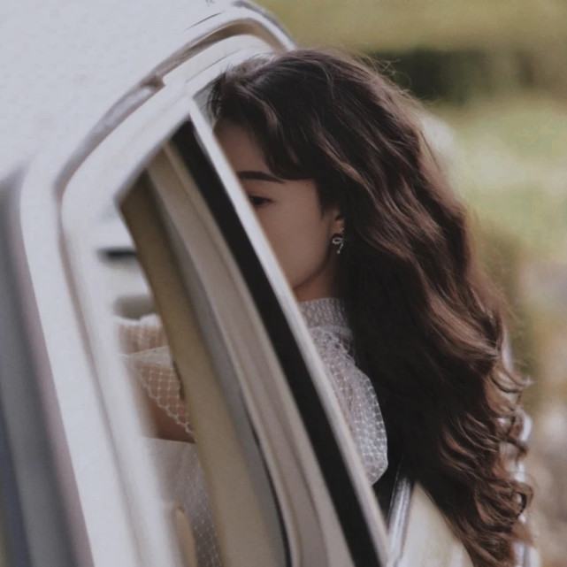 精选头像森系复古女头