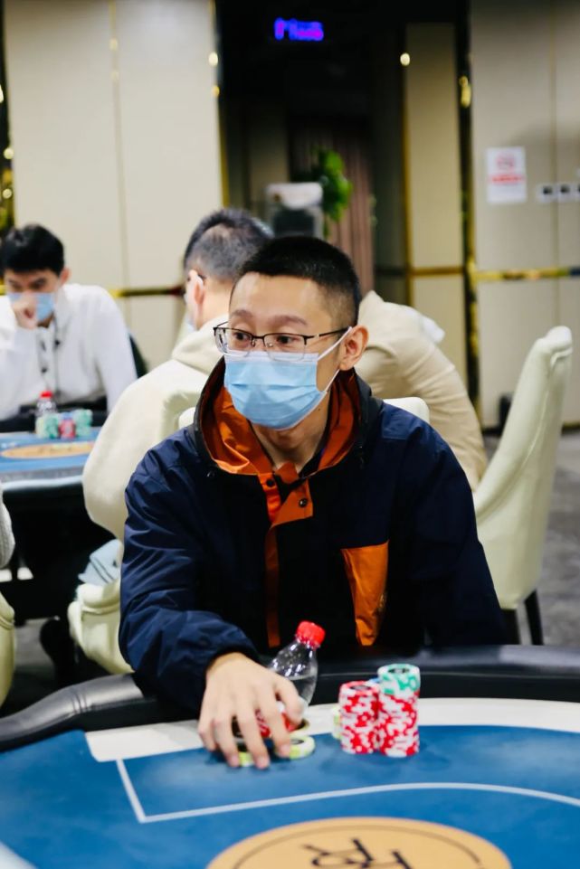 2021 tpc老虎杯|马骁以3,835,000记分牌领衔27人晋级第四轮 余磊天花